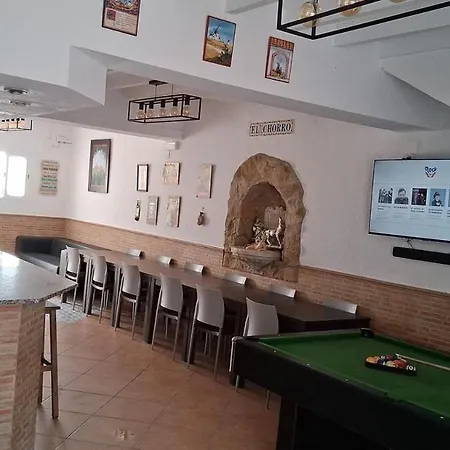 E L C H O R R O Aire Acondicionado Bar Privado Barbacoa Amplios Patios * Castalla