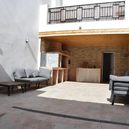 E L C H O R R O Aire Acondicionado Bar Privado Barbacoa Amplios Patios Holiday home