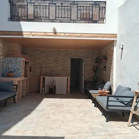 Holiday home El Chorro Aire Acondicionado Bar Privado Barbacoa Amplios Patios Castalla